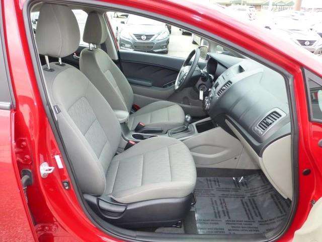 Kia Forte 2014 photo 26